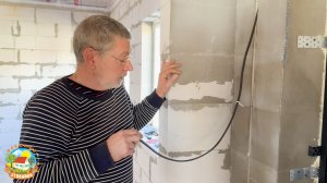 СТРОИМ ДОМ на ГЛУХОМ ХУТОРЕ. Монтаж электропроводки, своими руками, начало.