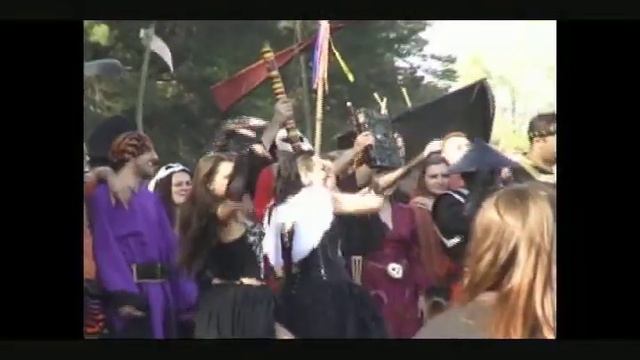 Лед и Пламя (часть 1).avi смотреть онлайн