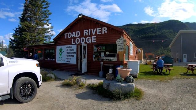 Drive to Liard River Hot Spring (Summer 2020) смотреть онлайн