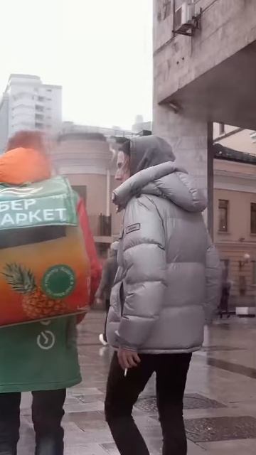 Под губу / пранк Марк Булах #shorts смотреть онлайн