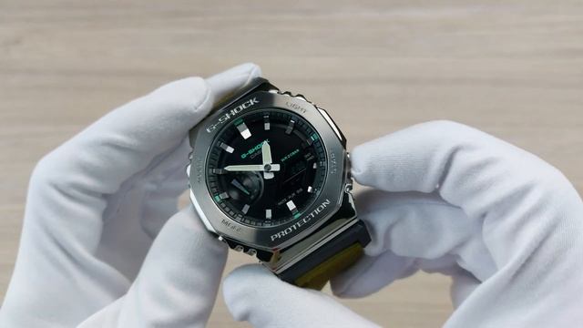 Октагон на текстиле / Casio G-SHOCK GM-2100CB-3A