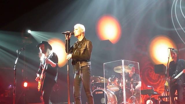 05. Marie Fredriksson-Om Du Såg Mig Nu (Halmstad)