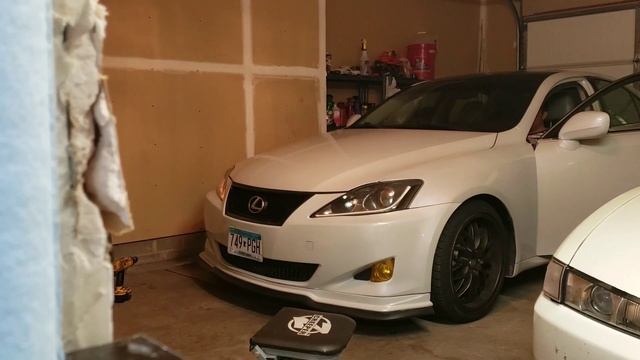2IS Lexus IS250 DIY LED Switchback strips смотреть онлайн