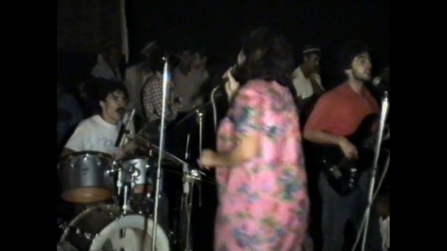 19 Хурмо Ширинова ва гурӯҳи Далер Назаров — Diri Dakh Dar Таронаи смотреть онлайн