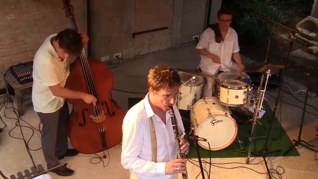 BELLEVUE SWING à la Villa 13 - extraits смотреть онлайн