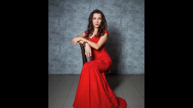 И. Кальман Выходная ария Сильвы из оперы "Королева Чардаша" (Heia, in den Bergen) смотреть онлайн