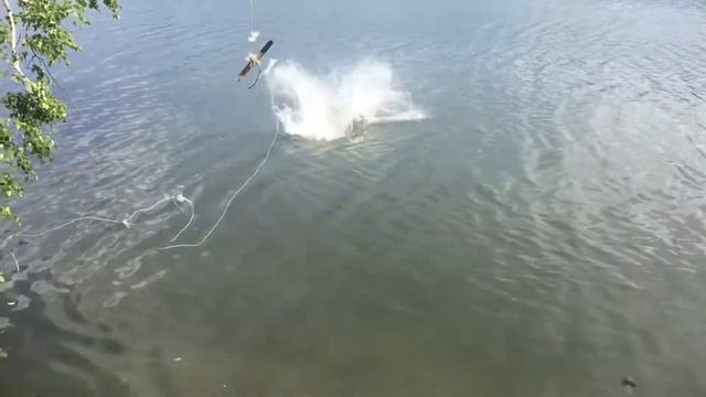 Чуть ногу не оторвал смотреть онлайн