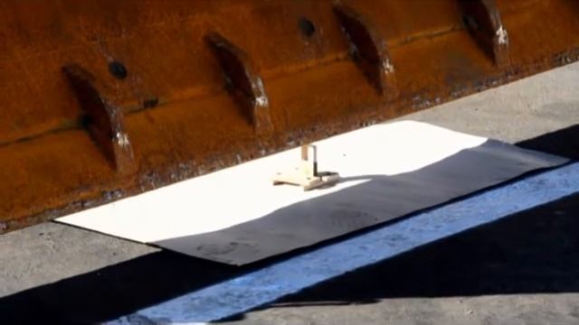 Погрузчик и спичечный коробок!