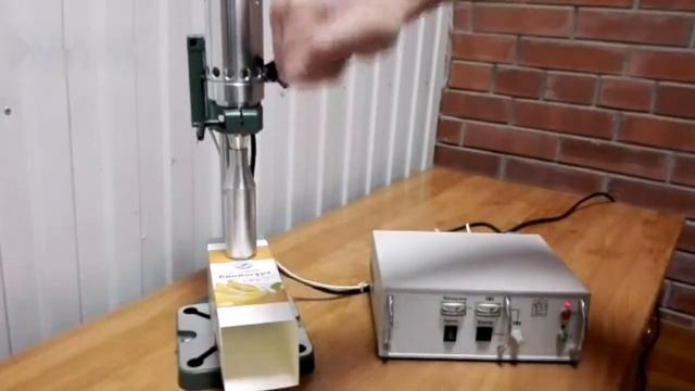 Аппликатор крышки для упаковки 