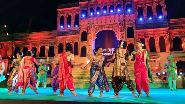 Aarti creations paramparik lavni at malva mohotsav Indore смотреть онлайн