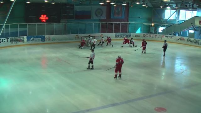 Товарищеская встреча Русь2000 - Снежные барсы2000 смотреть онлайн