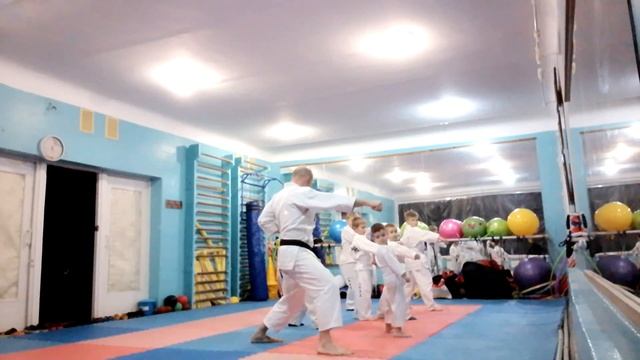 ката Каратэ Харьков дети 5-8 лет смотреть онлайн