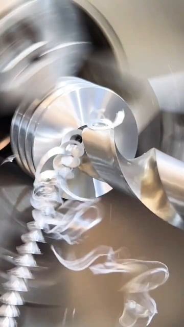 Изготовление шкива из алюминия / Production of a pulley from aluminum смотреть онлайн