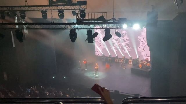 Вячеслав Бутусов (Nautilus Pompilius) - Я хочу быть с тобой (live) Светлогорск 01.10.22 смотреть онлайн