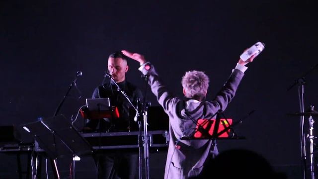 "Птица певчая ". Сурганова и Оркестр. Тула 20.10.17. MVI 5649 смотреть онлайн
