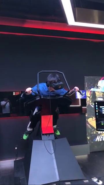 Китай вр капсула разработка и продажа, виар оборудование разработка и производство  КНР