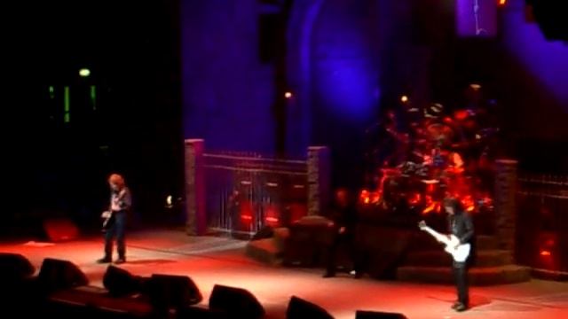 Black Sabbath at Wembley Arena 10 Nov 2007 - Neon Knights смотреть онлайн