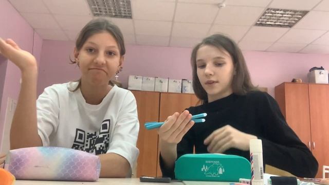 Обзор наших пеналов✌🏻 смотреть онлайн