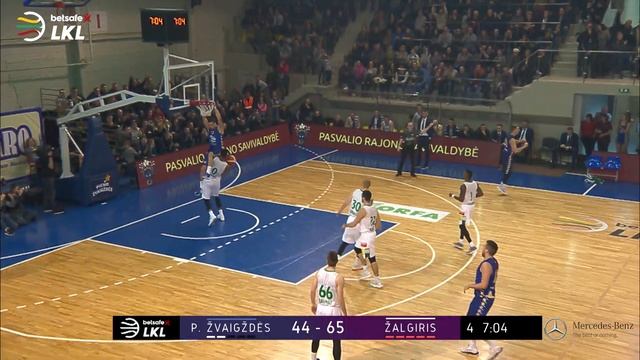 „Betsafe-LKL“ rungtynių momentas: A. Ausėjs ir V. Bobrov derinys „žemė–oras“ [2017-12-03] смотреть онлайн