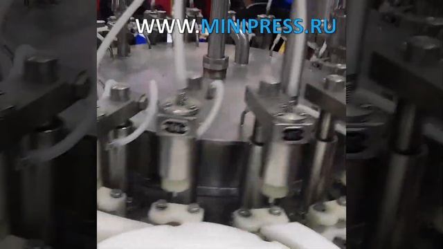 Высокоскоростное оборудование для заполнения и укупорки пенициллиновых флаконов на производстве смотреть онлайн