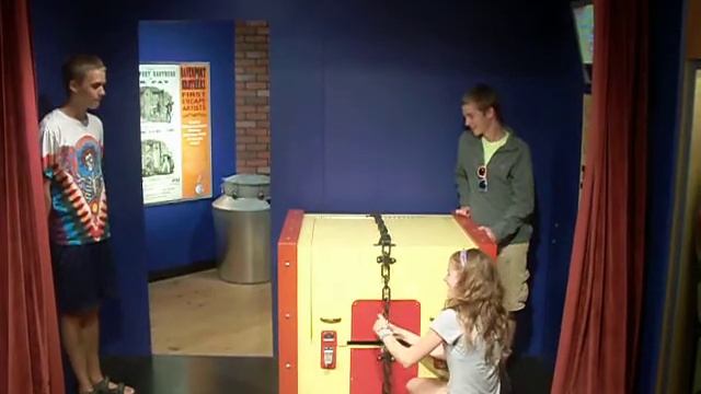 Minikani Challenges Houdini