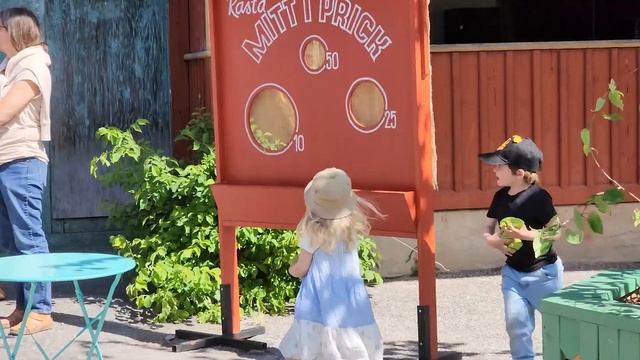 Три столицы. Часть 2. Стокгольм смотреть онлайн