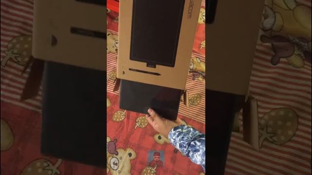 Wacom CTL-672/K0-CX 8.5 x 5.3 inch Graphics Tablet (Black) Unboxing & Review смотреть онлайн