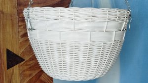 Подвесное кашпо из ротанга без дренажных отверстий. МК