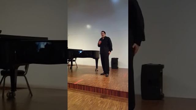 E lucevan le stelle - Tosca, G. Puccini - Claudio Rocchi, Tenore смотреть онлайн