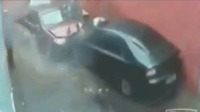Баба за рулём - спасенья нет ВИДЕО смотреть онлайн