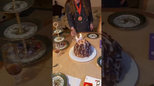 Леоа был С днём рождения 24 смотреть онлайн