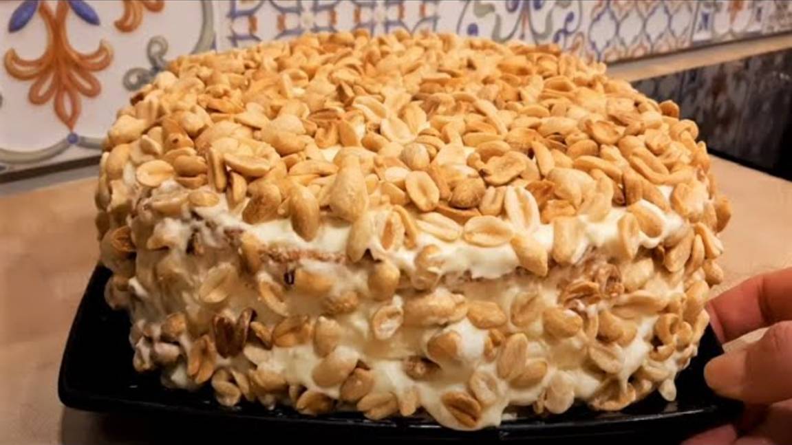 Домашний ТОРТ, который вы с легкостью приготовите! Бисквитный ТОРТ с безе и орехами смотреть онлайн