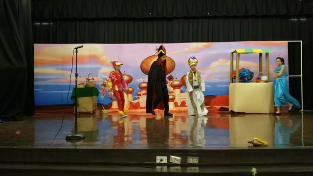 "Aladdin" 2019 H. L. Johnson Elementary смотреть онлайн