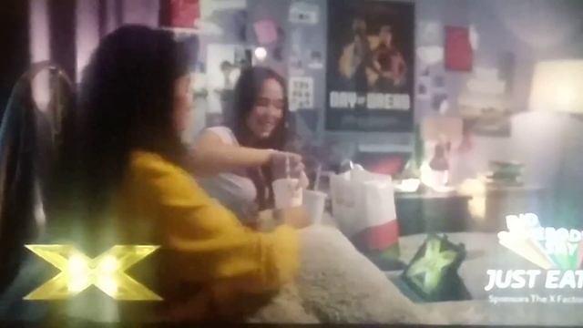 UK Adverts: Just Eat Sponsors The X Factor Celebrity With Day Of Dread Poster On. смотреть онлайн