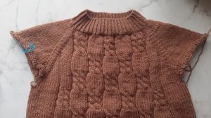 Скрещенная резинка спицами, вяжу по кругу