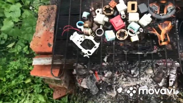 Добуваю червоне золото мідь як я обпалюю провода зарабояю на металобрухті смотреть онлайн