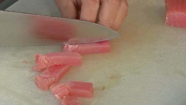 En la Cocina 1 de Agosto 2018, Tartar de atún смотреть онлайн