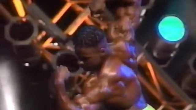 Bodybuilder Omar Deckard Age 20 смотреть онлайн