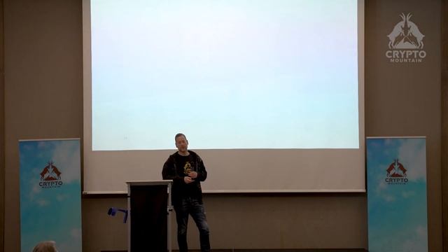 Talk Day 2: Dr. Daniel Diemers, Partner at SNGLR Group смотреть онлайн