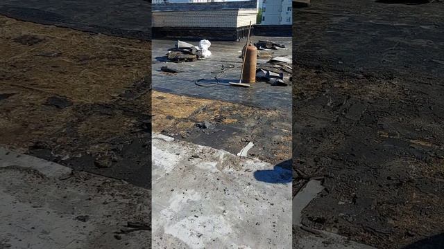 Демонтаж старой кровли 10 07 23г смотреть онлайн