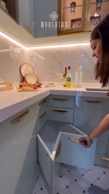 How To use Kitchen Corner #youtubeshorts #interiordesign #designer #ytshorts смотреть онлайн