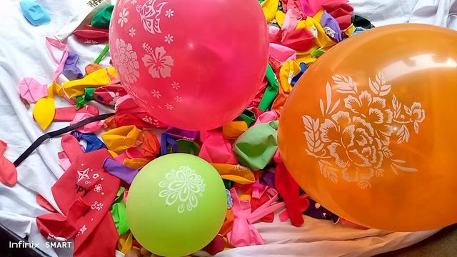 Lots of long vs big balloons with satisfying Outdoor balloons with color full er277 смотреть онлайн