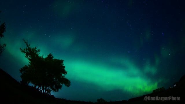 VLOGGING the Northern Lights - An aurora story смотреть онлайн