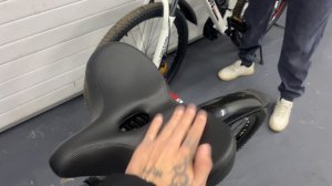 ОТКРЫЛИ ПВЗ ОЗОН В ГАРАЖЕ / КЛЕИМ ЗЕБРУ / ОБЗОР ПОКУПОК / КУПИЛИ ВЕЛОСИПЕДЫ / ВЛОГ