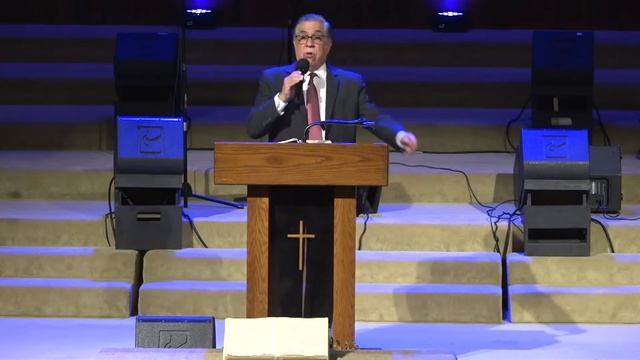 Santiago 2:1 | Pastor Manolo Urrutia | Julio 13, 2024 смотреть онлайн