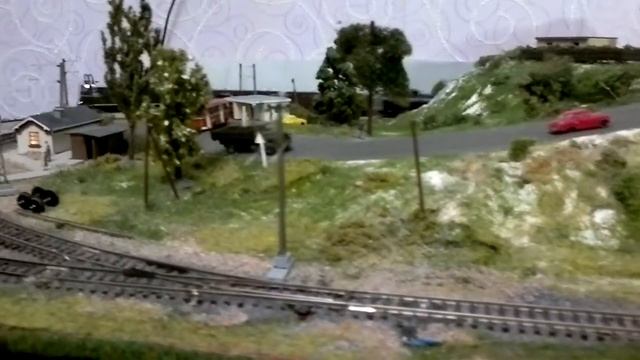 Звуковой тепловоз ТЭ3 в масштабе ТТ смотреть онлайн