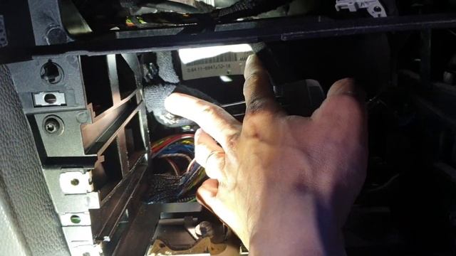 Expert Tips: Running hidden wiring harness aftermarket Android head unit BMW 3 SERIES 325i 2008 смотреть онлайн