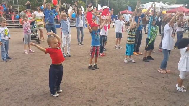 Главное - очень стараться и все получится!