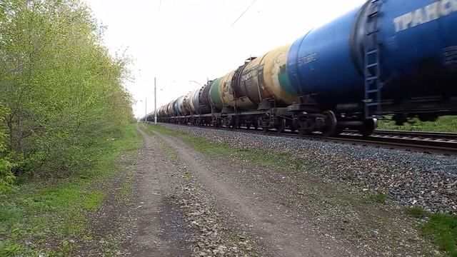 Электровозы 2ЭС6-743 «Синара» и 2ЭС6-843 «Синара» с грузовым поездом смотреть онлайн