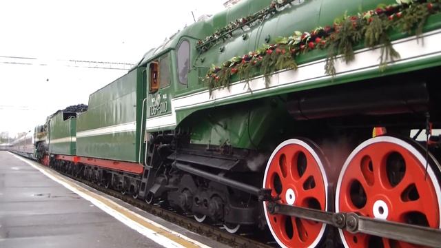 Паровозы П36-0110 и П36-0120 в составе "Поезда Победы" смотреть онлайн